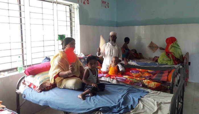 লোডশেডিংয়ে অতিষ্ঠ গাইবান্ধা জেলা হাসপাতালের রোগীরা