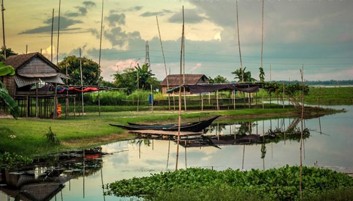 জল ও জঙ্গলের কাব্য কথন
