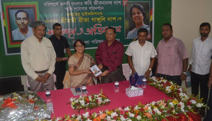 বরিশালের ঐতিহ্যবাহী স্থাপনা পরিদর্শনে ভারতের হাই কমিশনার