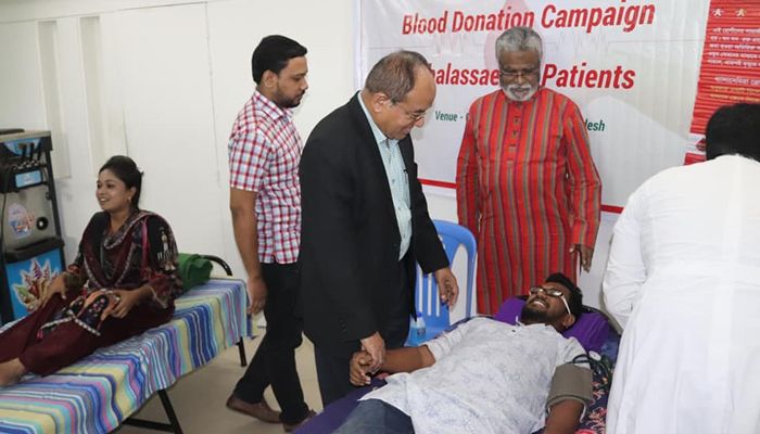 গ্রিন ইউনিভার্সিটিতে স্বেচ্ছায় রক্তদান কর্মসূচি