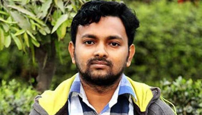 এক মাসের মধ্যে ১০ লাখ টাকা দেয়ার নির্দেশ