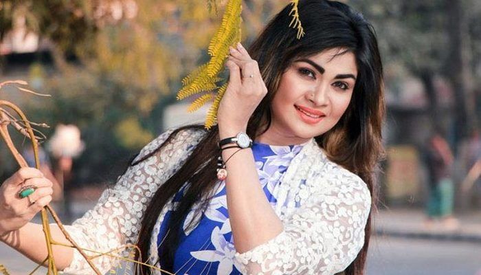 বিয়ের সেঞ্চুরি করবেন সিমলা!