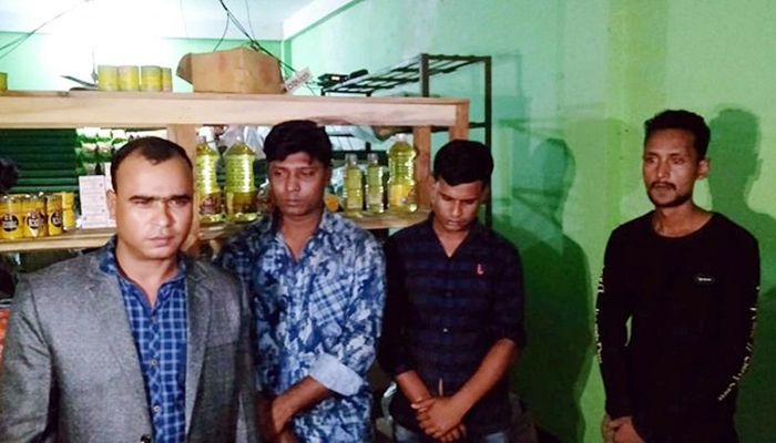 পকেটে ইয়াবা দিয়ে হয়রানি: ৫ পুলিশ সদস্য বরখাস্ত
