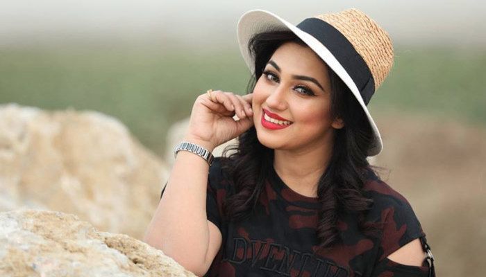 অপু কি তবে বিয়ে করছেন?