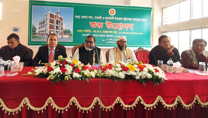 সরকারি খরচে পাকা হবে মুক্তিযোদ্ধাদের কবর