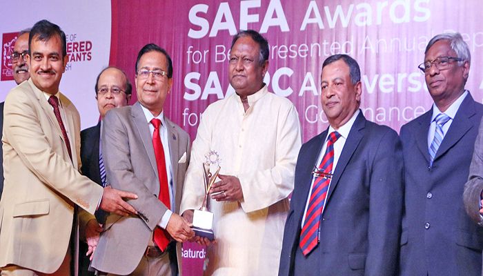 আইসিএবি পুরস্কার জিতলো স্ট্যান্ডার্ড ব্যাংক