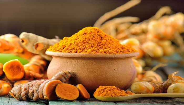 হলুদের স্বাস্থ্য উপকারিতা