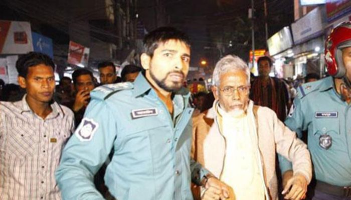 সংগ্রাম সম্পাদকের বিরুদ্ধে ডিজিটাল নিরাপত্তা আইনে মামলা