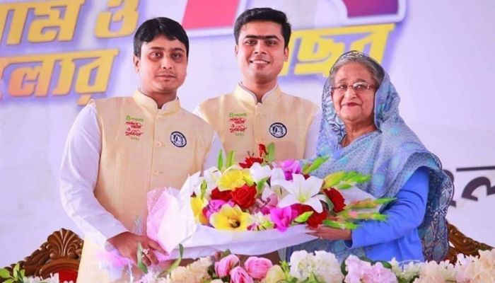 ছাত্রলীগের পূর্ণ দায়িত্ব পেলেন জয়-লেখক