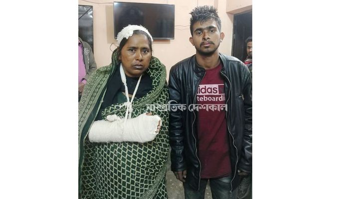 হামলায় আহত ব্যক্তিকে থানায় আটকে রাখার অভিযোগ