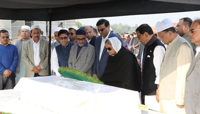 ফজিলাতুন নেসা বাপ্পির প্রতি প্রধানমন্ত্রীর শ্রদ্ধা নিবেদন