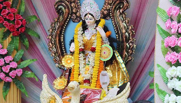 সরস্বতী পূজা আসলে কখন শুরু হয়? 