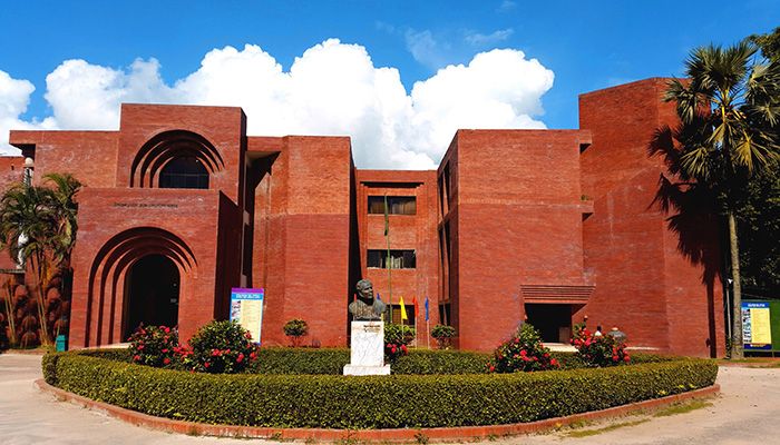 হিসাবরক্ষক নেবে লোক ও কারুশিল্প ফাউন্ডেশন