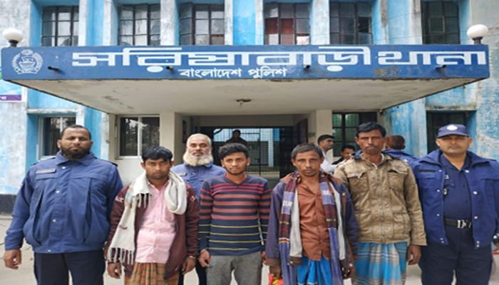প্রশ্নপত্র ফাঁসের চেষ্টার অভিযোগে শিক্ষার্থী গ্রেফতার