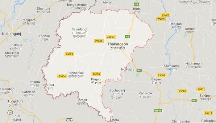ঠাকুরগাঁওয়ে সড়কে ঝরল মোটরবাইক চালকের প্রাণ