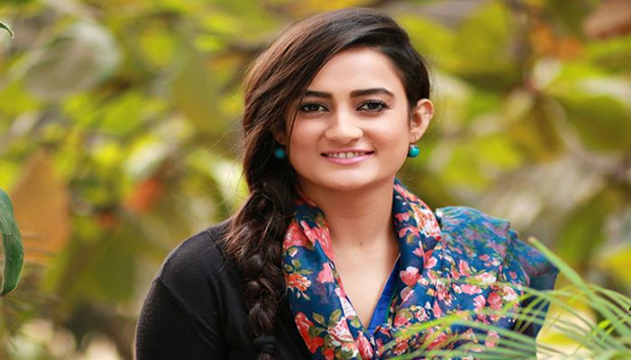 চলচ্চিত্রেই স্থায়ী হতে চান অপর্ণা