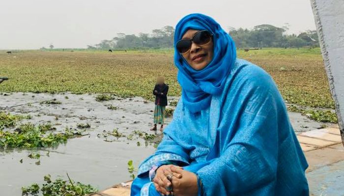 উইলস লিটলের শিক্ষিকার হাত বিচ্ছিন্ন