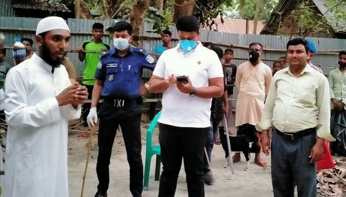 করোনার প্রতিষেধক তৈরি, পিতা-পুত্রের জেল-জরিমানা