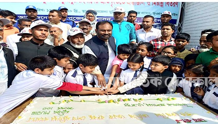 টাঙ্গাইলে স্কুল শিক্ষার্থীদের নিয়ে মুজিববর্ষ উদযাপন