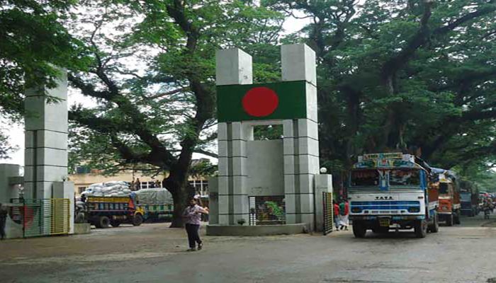 করোনাভাইরাস: এবার স্থলবন্দর দিয়ে বিদেশি প্রবেশ নিষিদ্ধ