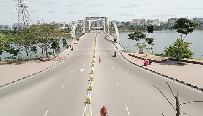 অঘোষিত লকডাউনের এক মাস পূর্ণ