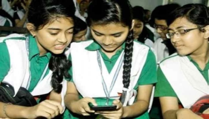 এসএসসির ফল প্রকাশ মুঠোফোনে