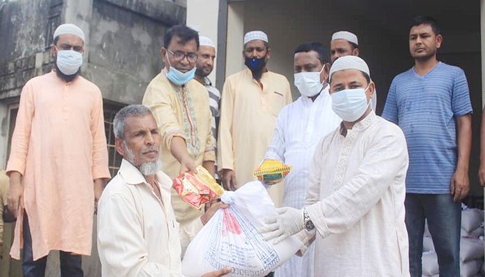 শায়েস্তাগঞ্জে সরকারি খাদ্য সহায়তা পেলেন ৭২০০ পরিবার