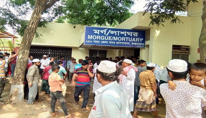 কক্সবাজারে মাইক্রোবাসের ধাক্কায় পথচারী নিহত 