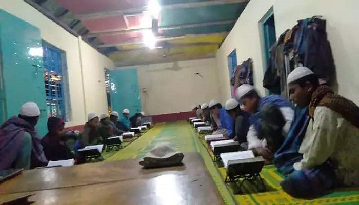 পৌর মেয়র করোনা আক্রান্ত, সুস্থতা কামনায় কোরআন খতম