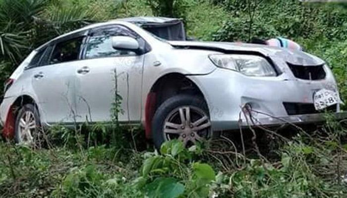 রাজবাড়ীতে ট্রাক-প্রাইভেটকার সংঘর্ষে নিহত ৪