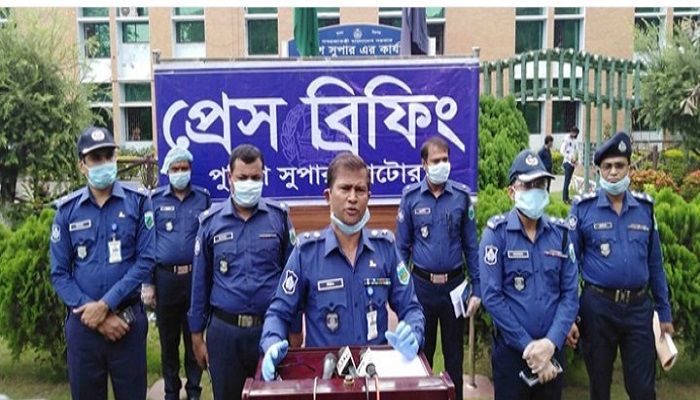 অবৈধ সম্পর্কের কারণে স্বামীকে খুন করলো স্ত্রী
