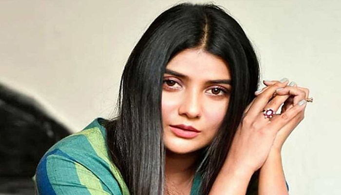 পার্ণো মিত্রও আত্মহত্যা করতে চেয়েছিলেন! 