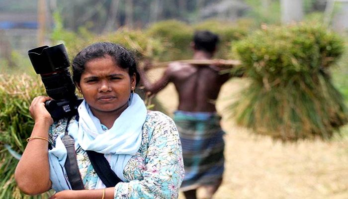 ফটো সাংবাদিক রেহেনা আক্তার মারা গেছেন  