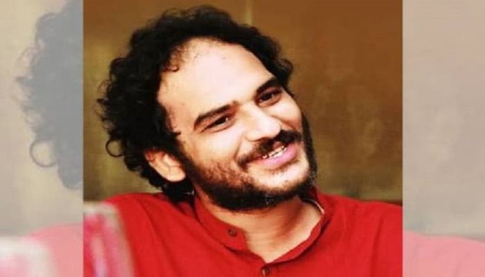 ঋত্বিকের নামে প্রতারণা! 