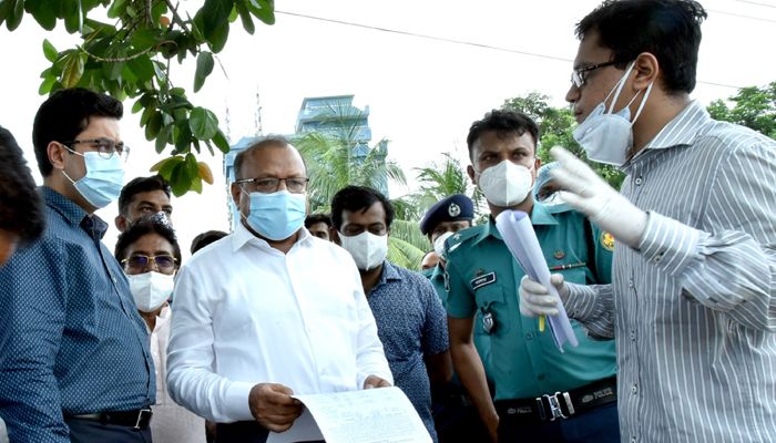 পাউবো-ওয়াসাকে তাপসের চ্যালেঞ্জ, খাল পরিদর্শন মন্ত্রীর