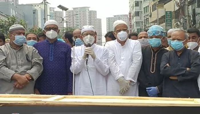 বাবুর জানাজায় অঝোরে কাঁদলেন ফখরুল