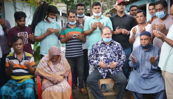 সরকার ওয়াদা ভুলে গেছে: সরোয়ার