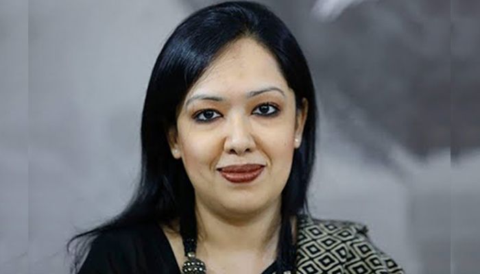 প্লাজমা দেবেন রুমিন ফারহানা