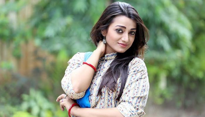 বেঁচে থাকাটাই মনে হয় বিস্ময়কর: অর্ষা