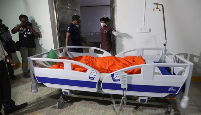 মসজিদে বিস্ফোরণে মৃতের সংখ্যা বেড়ে ৩২