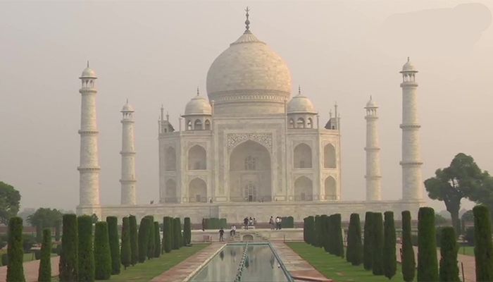 ৬ মাস পর খুলে দেয়া হলো তাজমহল