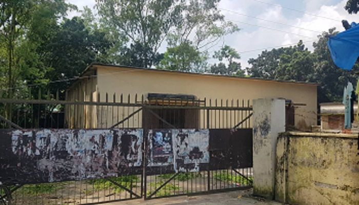 ডিমলার ভারপ্রাপ্ত খাদ্য কর্মকর্তাকে কারণ দর্শানোর নোটিশ