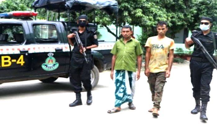 সাভারে ইয়াবাসহ আটক ২