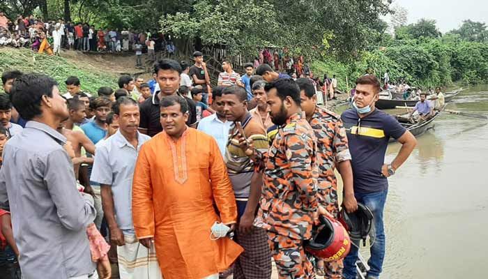পদ্মায় গোসল করতে গিয়ে নিখোঁজ শিশু 