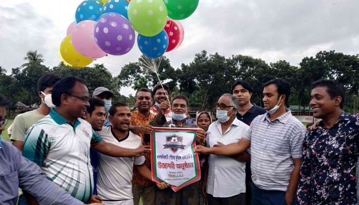 লালমনিরহাট পৌরসভা ফুটবল একাডেমির উদ্বোধন