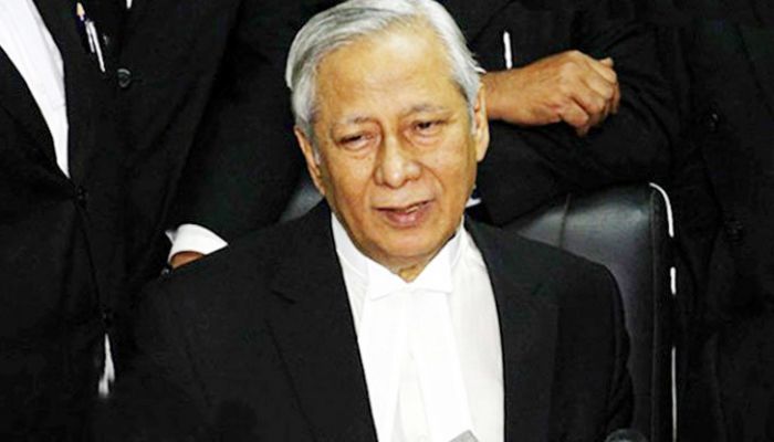 করোনা যুদ্ধে হেরে গেলেন অ্যাটর্নি জেনারেল মাহবুবে আলম