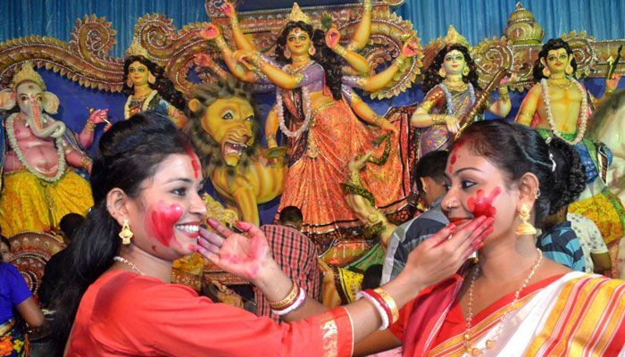 দেশে পূজা মণ্ডপের সংখ্যা কমেছে
