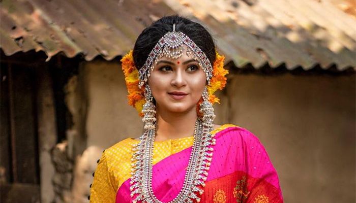 অভিনেত্রী স্পর্শিয়া করোনায় আক্রান্ত