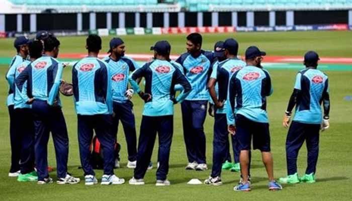 প্রেসিডেন্টস কাপ: কঠিন সমীকরণের প্যাঁচে ফাইনাল
