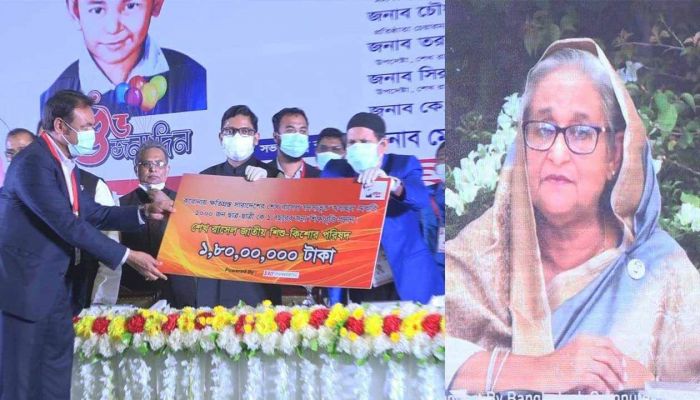 শিক্ষার্থীদের জন্য তরফদার রুহুল আমিনের প্রায় ২ কোটি টাকা অনুদান
